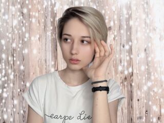 LinetteHackworth's Live free cam Profile Image